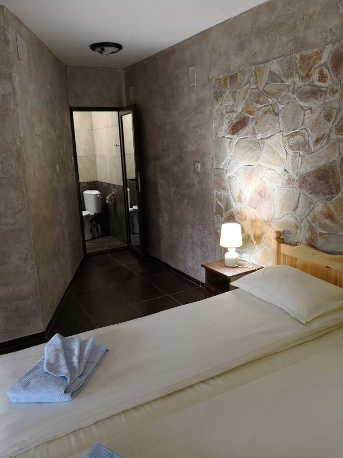 Юруковата къща Hotel Копривщица Екстериор снимка